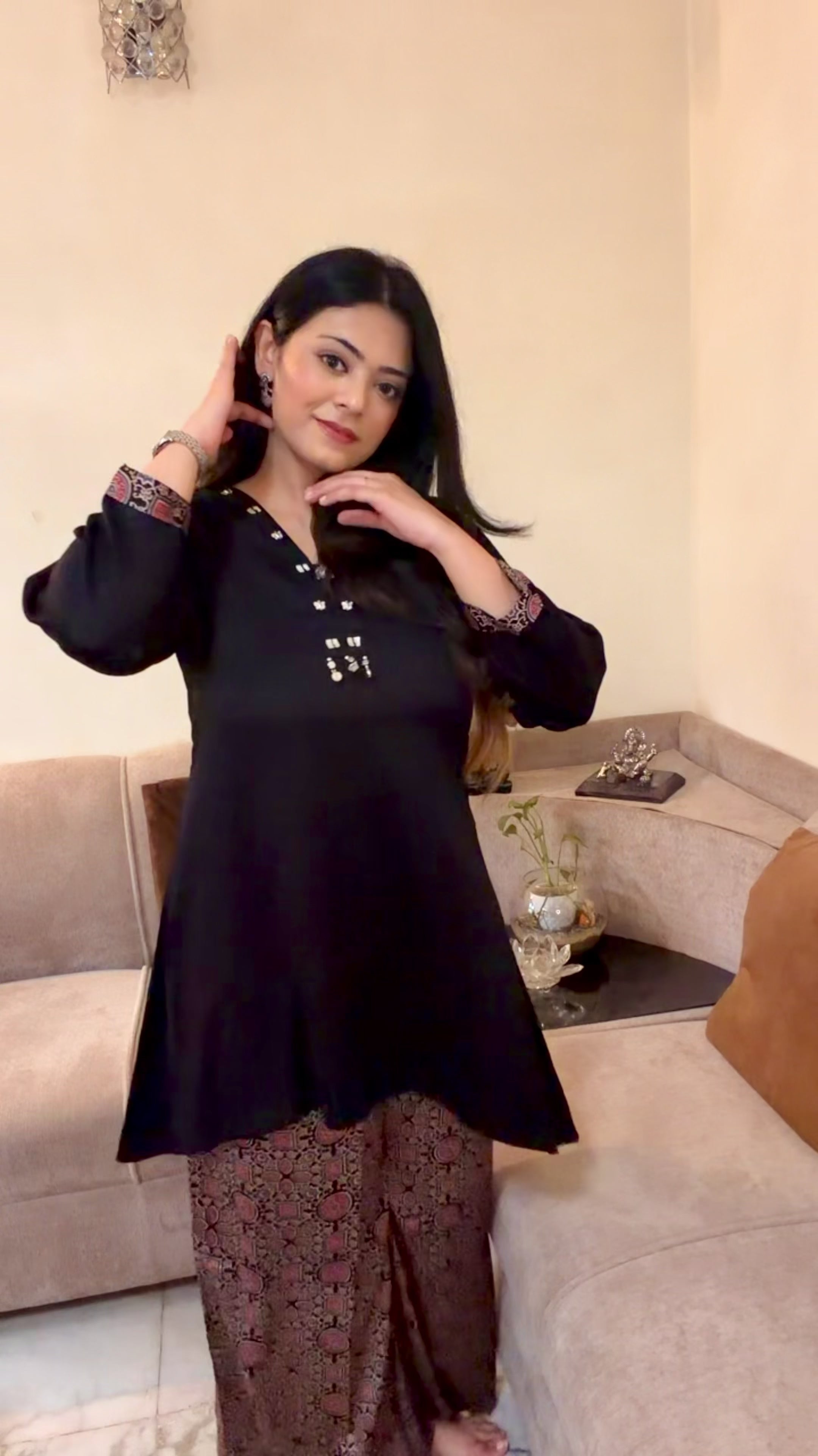 Ajrika Set