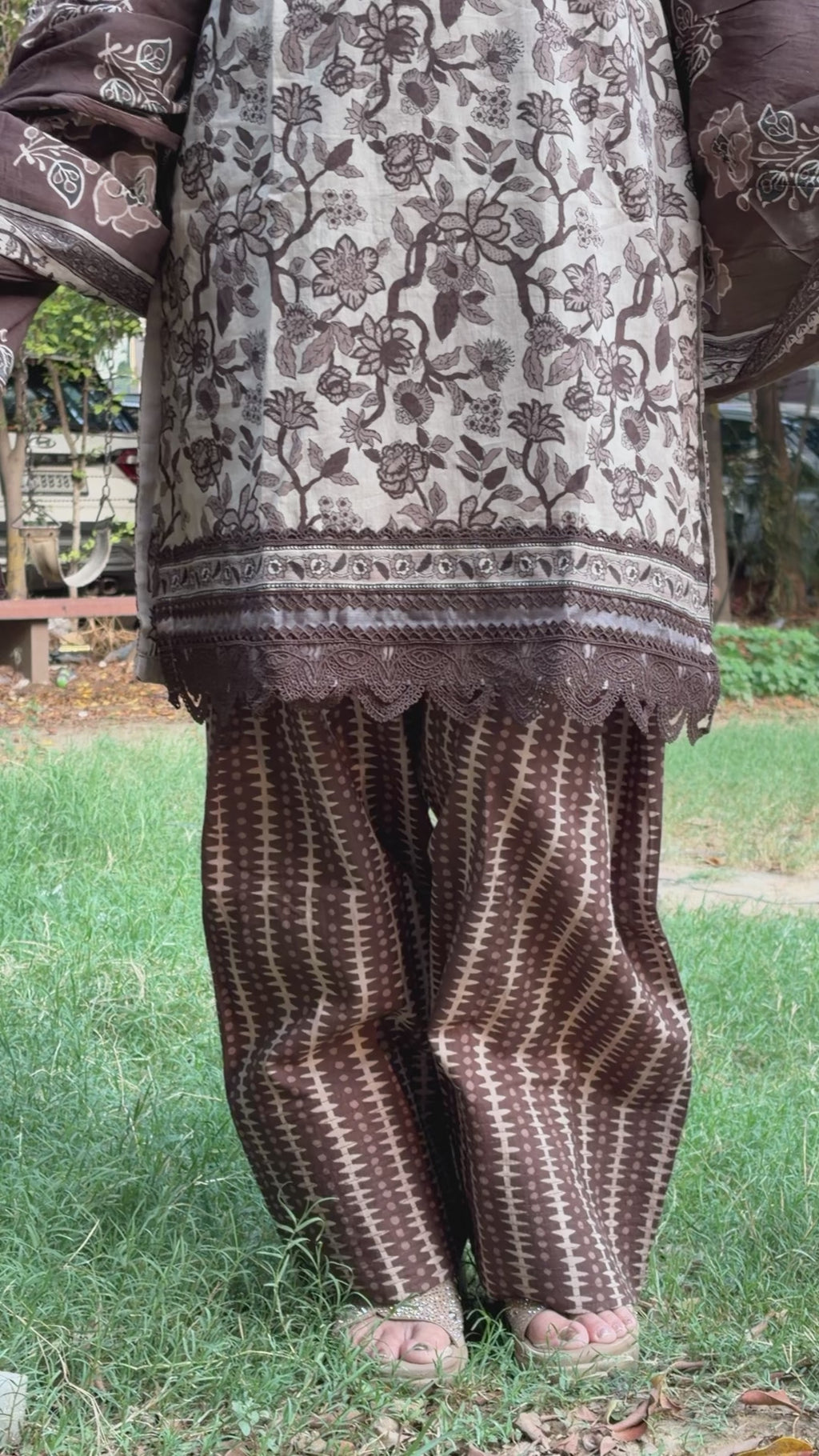 Mocha Noor Set